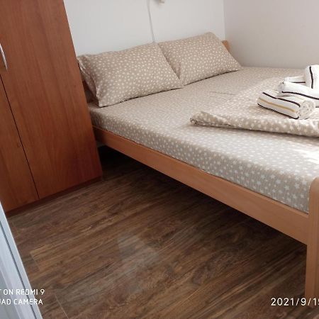 Smestaj Lux Apartment Veliko Gradiste Ngoại thất bức ảnh